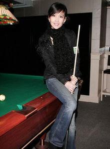 娱乐明星 台球,娱乐明星的台球风采