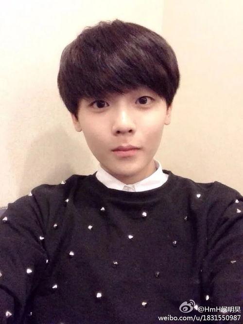 候明昊娱乐圈小说,候明昊的娱乐圈传奇之旅